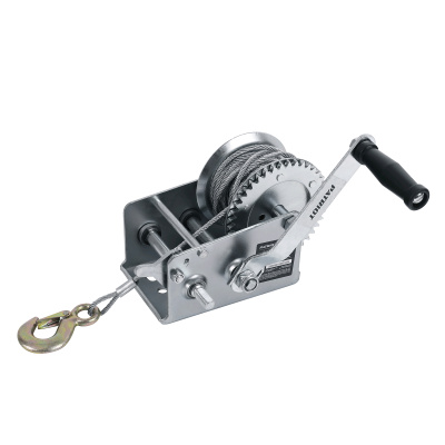 Лебедка ручная барабанная, тросовая 1,1т/8м "WH 1100B" (Patriot) 770000040