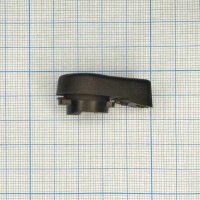 Крышка коробки карбюратора  ms-360 New Защелка (11301412300)