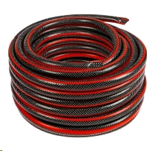 Шланг поливочный ПВХ усиленный премиум,пищевой трехслойный армированный 3/4, 25 м (чёрн-красн) Вихрь