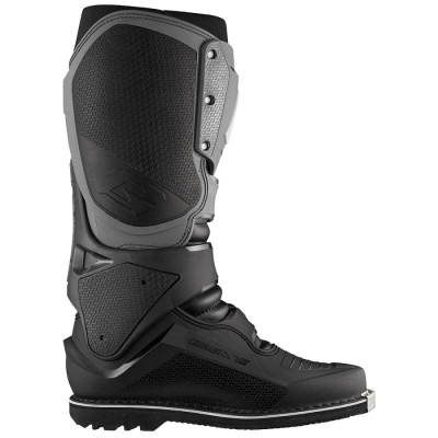 GAERNE SG-22 GORE-TEX(3800303-808-2162 черный/серый ,48)